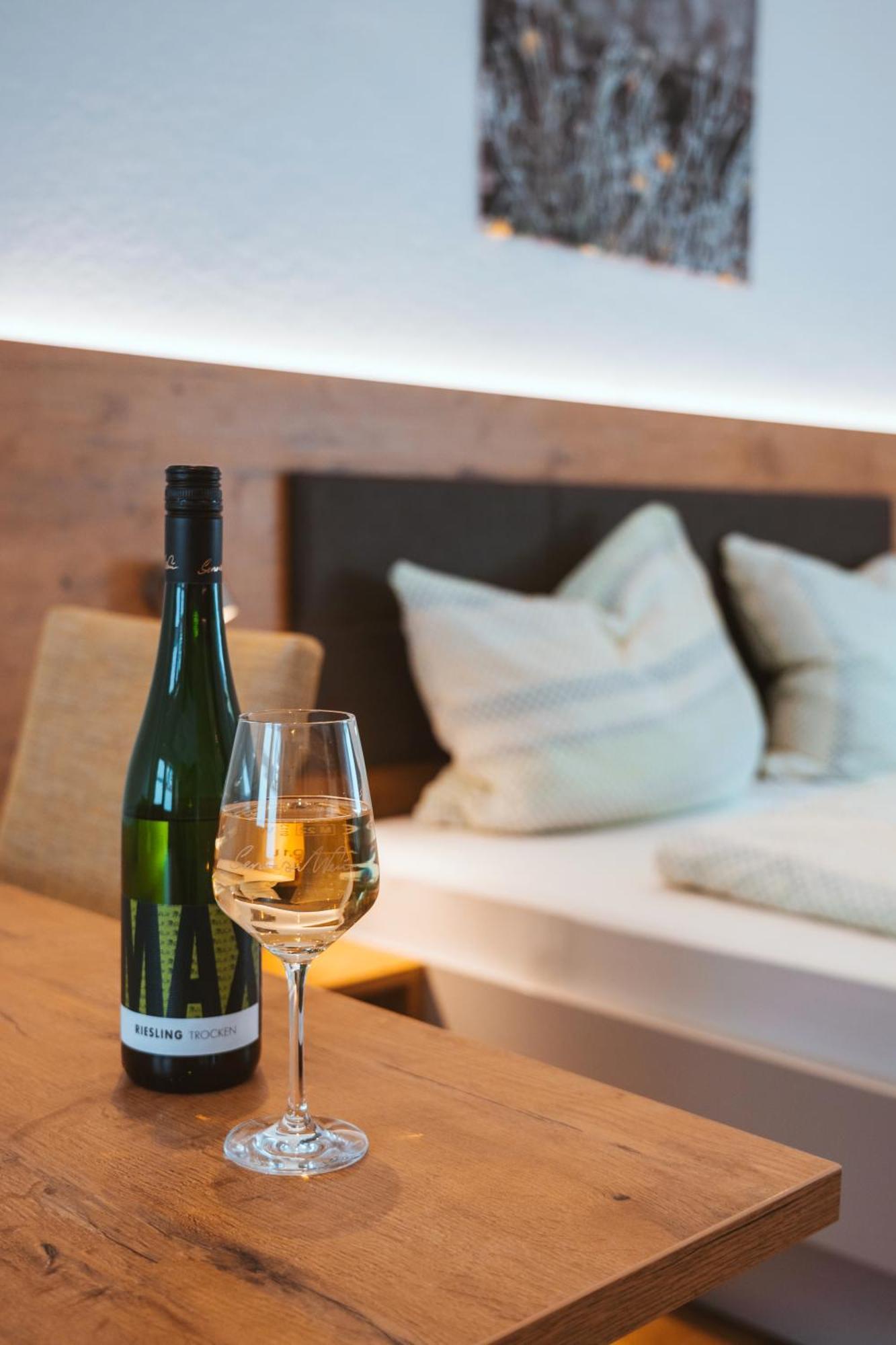 Ferienweingut Serwaziwein Mesenich Exteriör bild